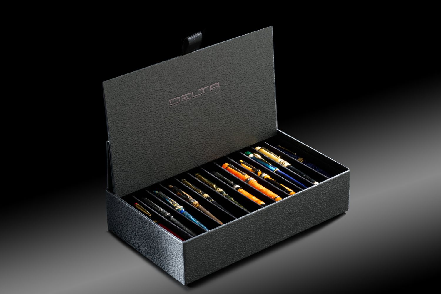 Delta 12 Pen Case Box Leather Outer