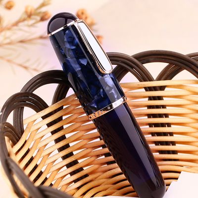 Moonman Q1 Fountain Pen Purple
