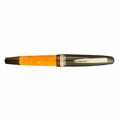 Delta Dolcevita Zen Rhodium Plated Trimmings Fountain Pen
