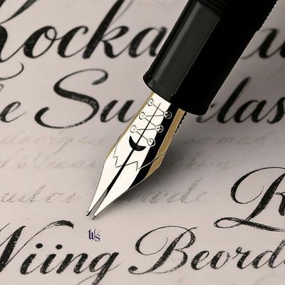 Moonman Fountain Pen Flexible Nib - Fine #35