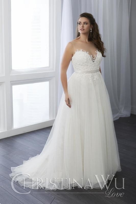 Christina Wu Love  Wedding Dress - SZ 22W in White