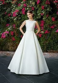 ​Moonlight Mikado Sleeveless Ball Gown with Pleats and Side Pockets - SZ 8 in White