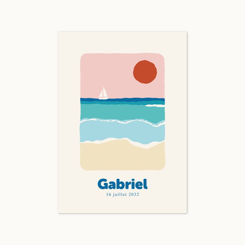 Faire-part naissance marin Petit Voilier avec illustration de plage, voilier blanc, soleil terracotta et photo de bébé.