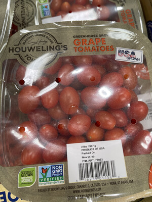 Howeling Grape Tomatoes