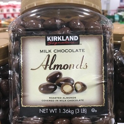 Kirkland Signature Milk Chocolate Almonds, 48 oz