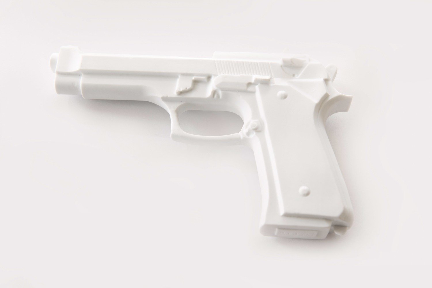 Colt M1911 #sansgachette - Porcelaine Colt M1911 #sansgachette - Porcelaine