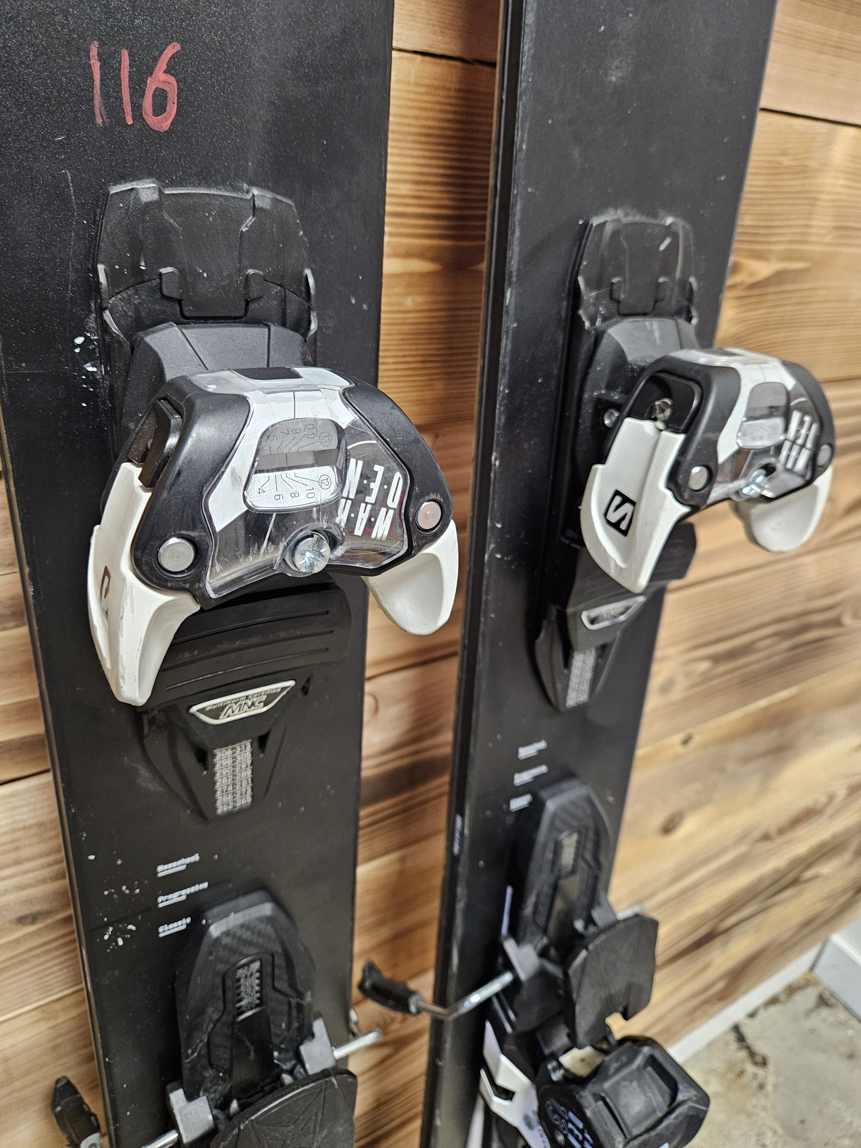 2023 Faction Prodigy 4 w/Bindings (Demo) 2023 Faction Prodigy 4 w/Bindings (Demo)