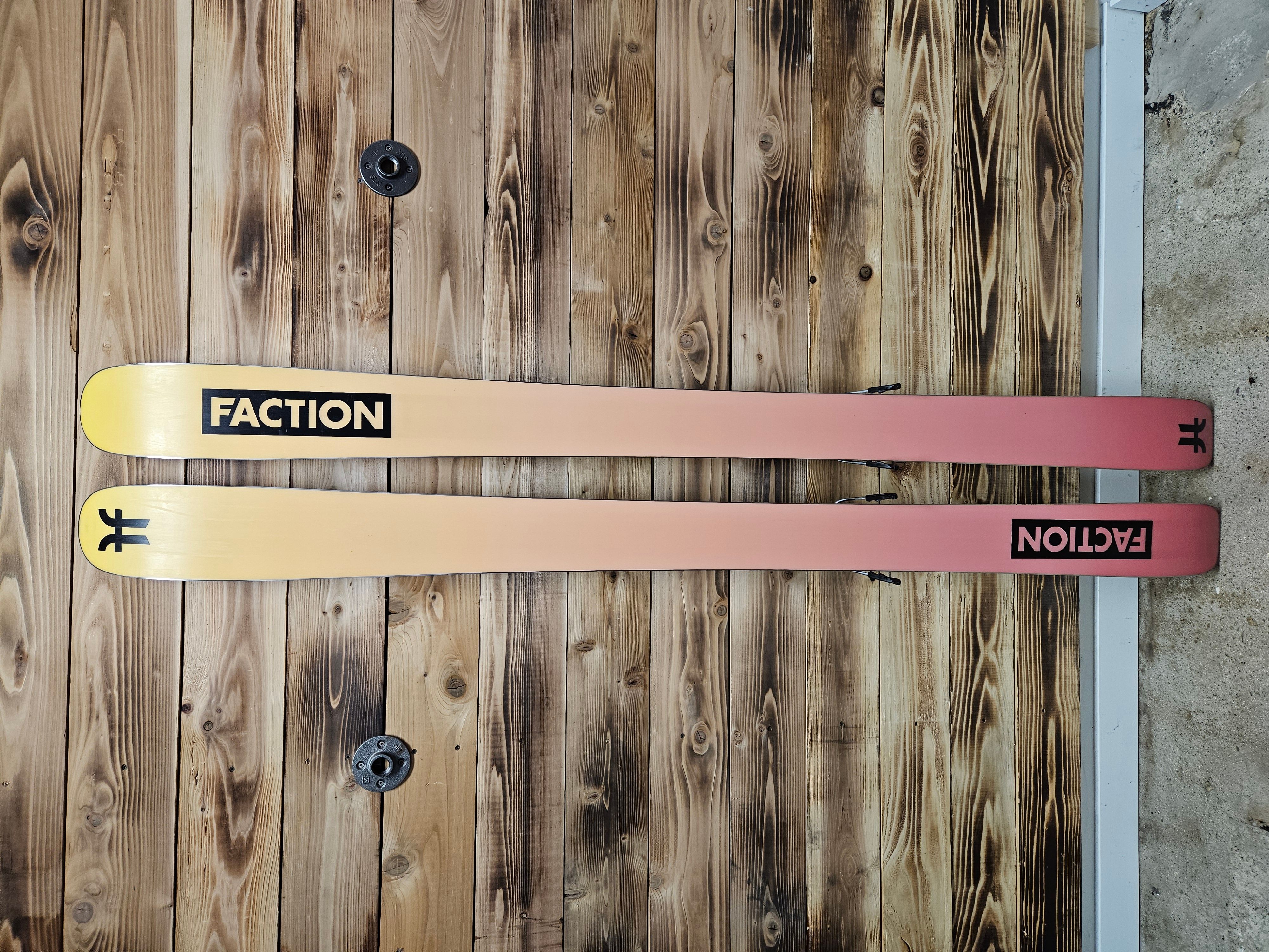 2024 Faction DEMO Prodigy 3 with M11 Binding 184cm 2024 Faction DEMO Prodigy 3 with M11 Binding 184cm