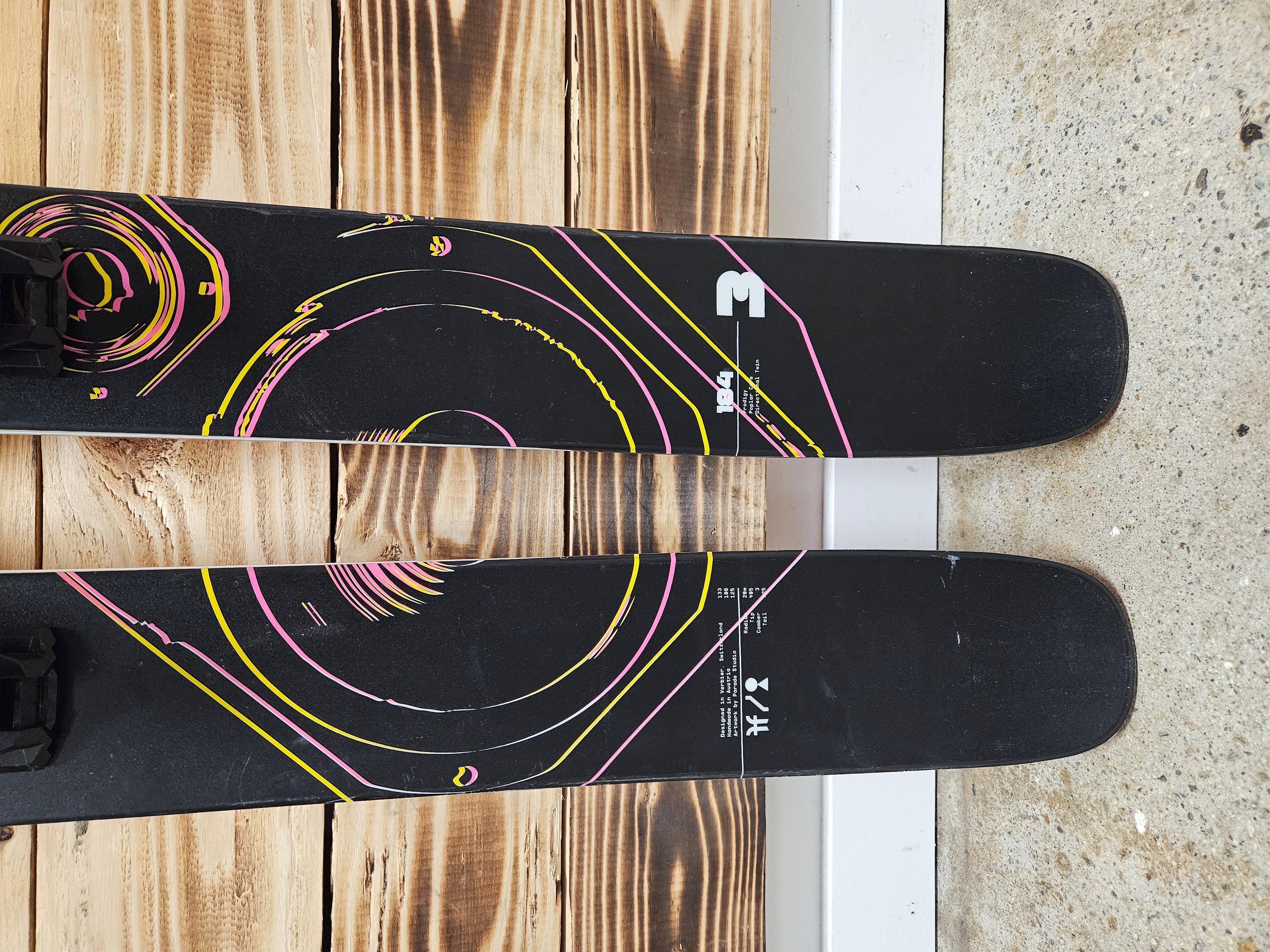 2024 Faction DEMO Prodigy 3 with M11 Binding 184cm 2024 Faction DEMO Prodigy 3 with M11 Binding 184cm