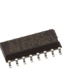 ST232CDR CI di interfaccia RS-232 5V 2Driver/2Receiver