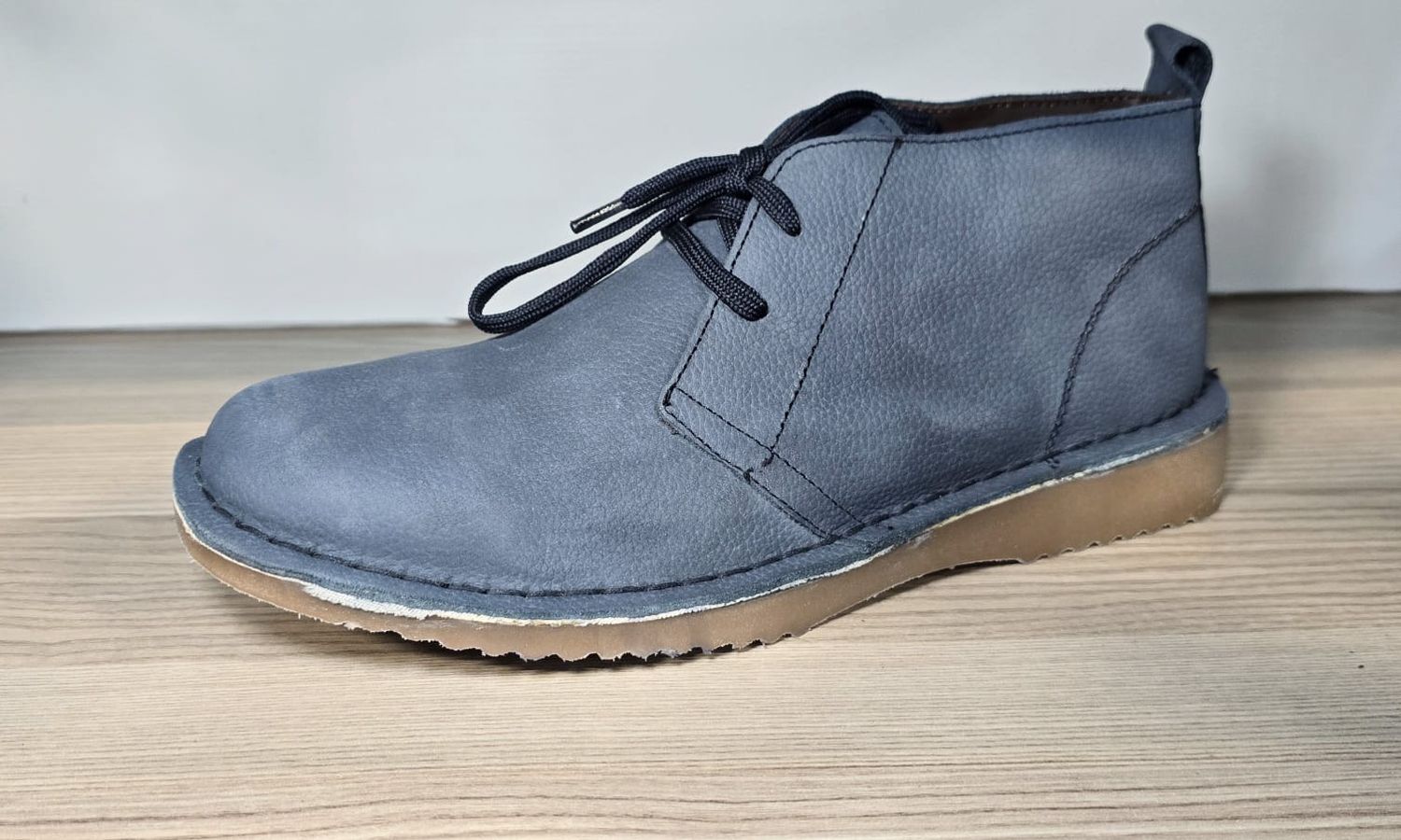 MENS NUBUCK VELLIE