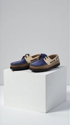 BOAT SHOE