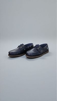 BOAT SHOE