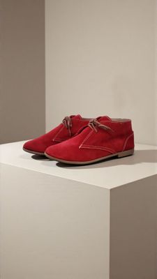 Sienna chukka