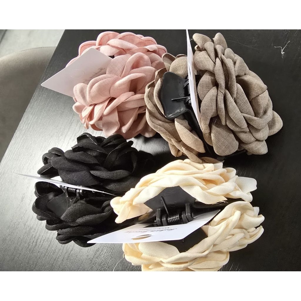 Hair clips vanting