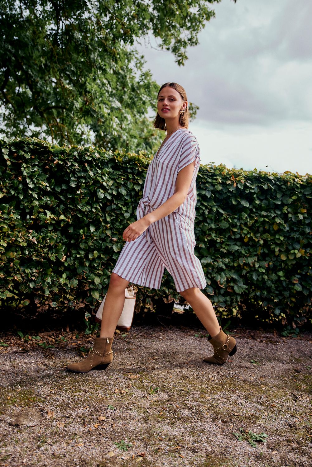 FQLavisco Bermuda (Brilliants White w. Burro) Frequent