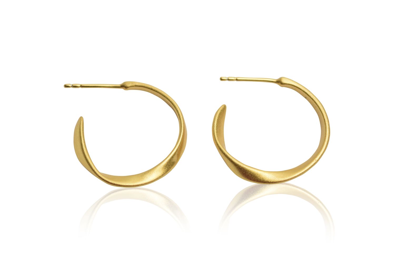 Twisted Øreringe (Small - Forgyldt) Zefina Twisted Øreringe (Small - Forgyldt) Zefina