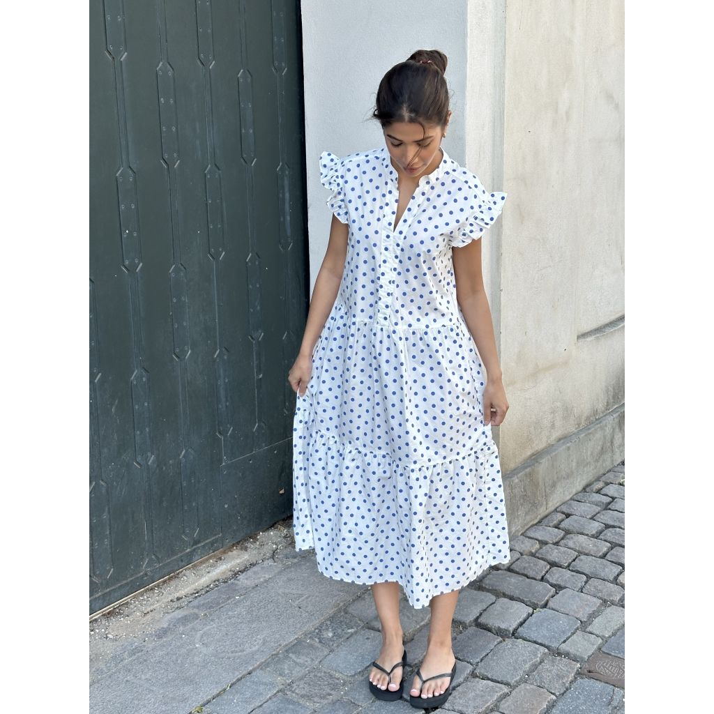 Bea blue dot Continue