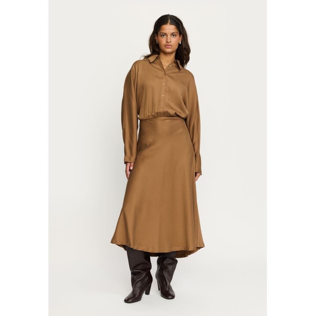 SRStormy Midi Dress (Toasted Coconut) Soft Rebels