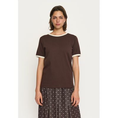 SRHella Contrasted O-neck Top (Coffee Brown) Soft Rebels SRHella Contrasted O-neck Top (Coffee Brown) Soft Rebels