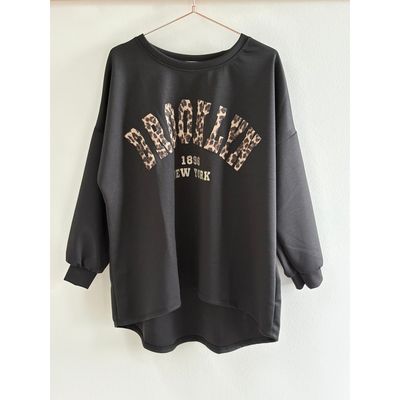 Brockelyn Sweatshirt black ThreeM