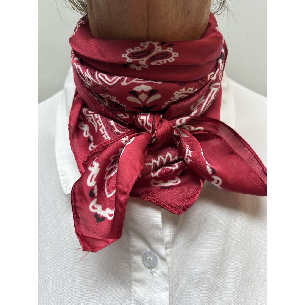 Tørklæde wine red ThreeM