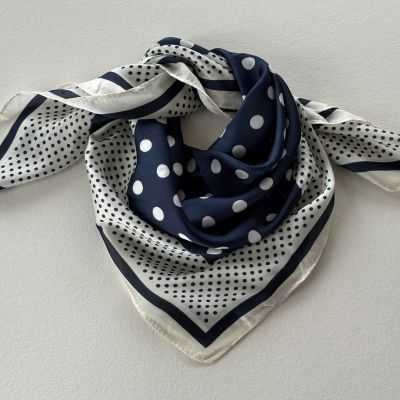 Tørklæde Navy ThreeM