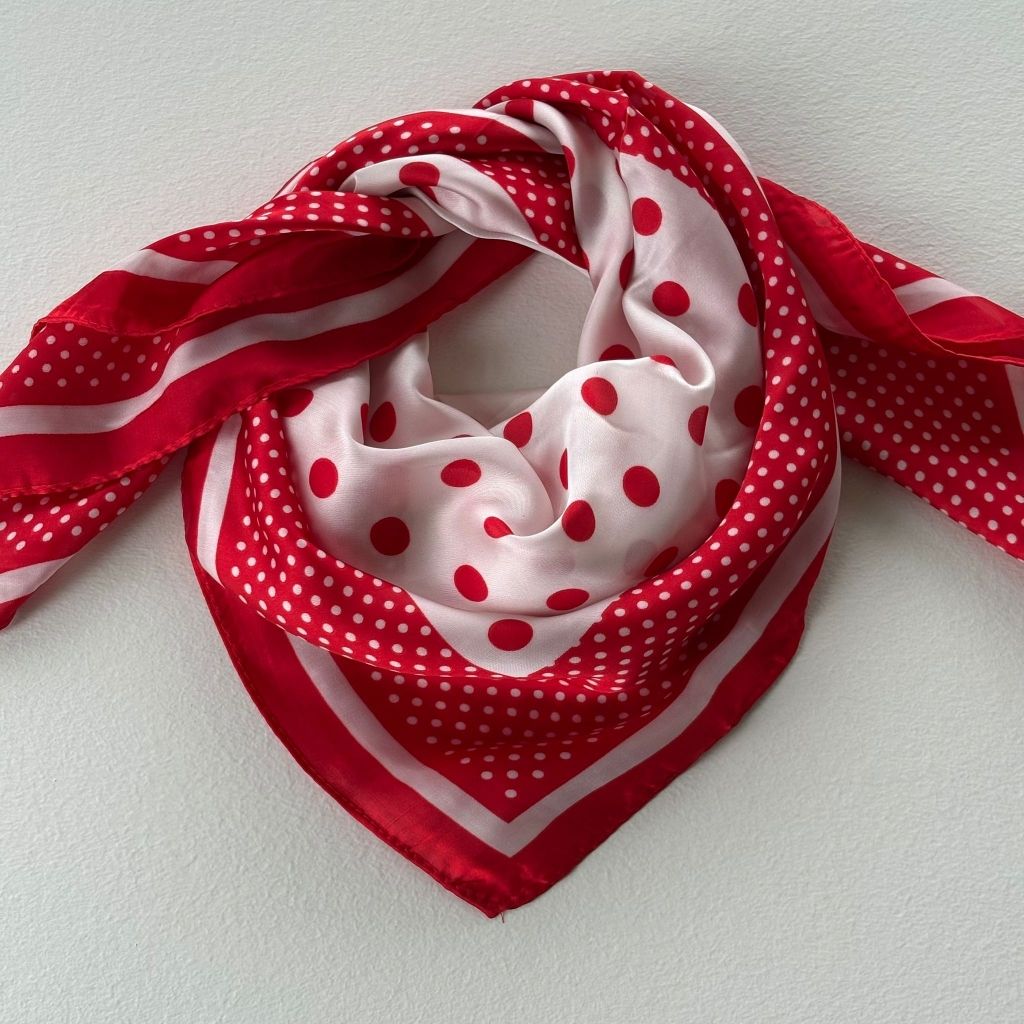 Tørklæde Red ThreeM