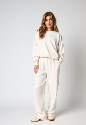 SweatPant (Powder) Hype The Detail