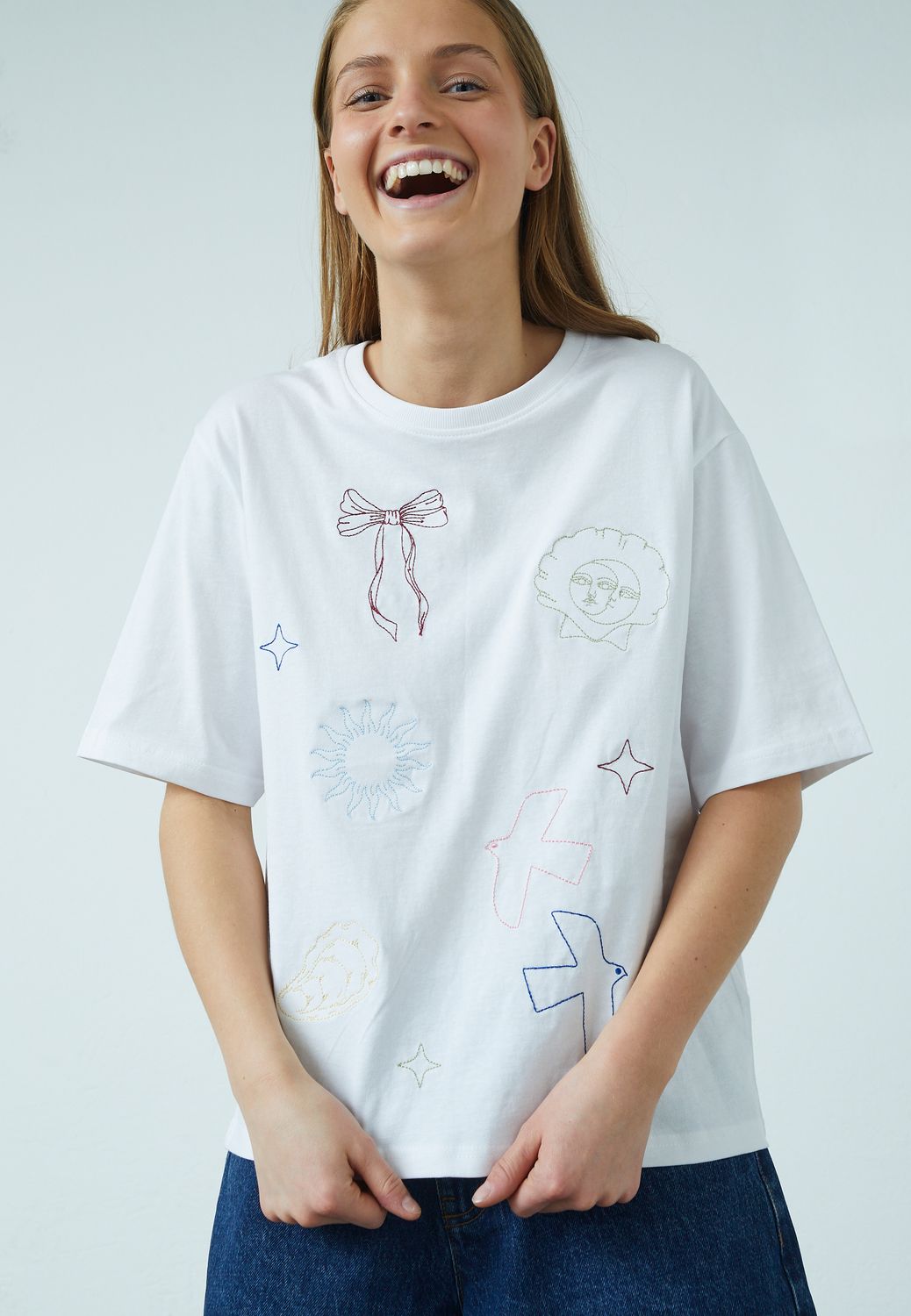 HEDA Loose Short Sleeve14 (White/Multi) Sisters Point