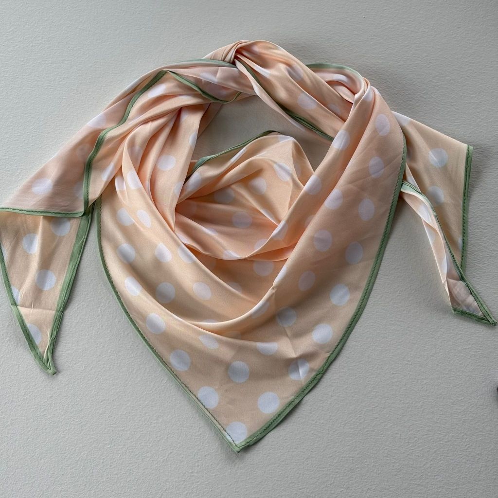 Tørklæde  gul Threem