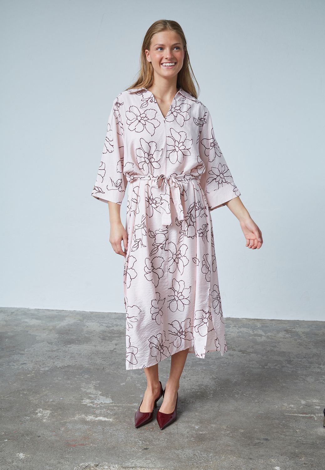 Valya dress rose/bordeaux Sisters Point