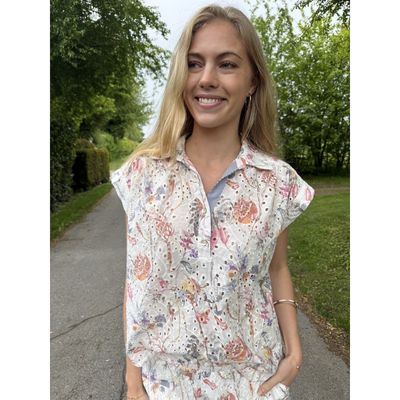 Mercy print Embrodery blouse Continue