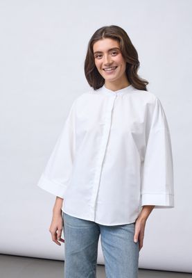 ELITE-SH (White) Sisters Point