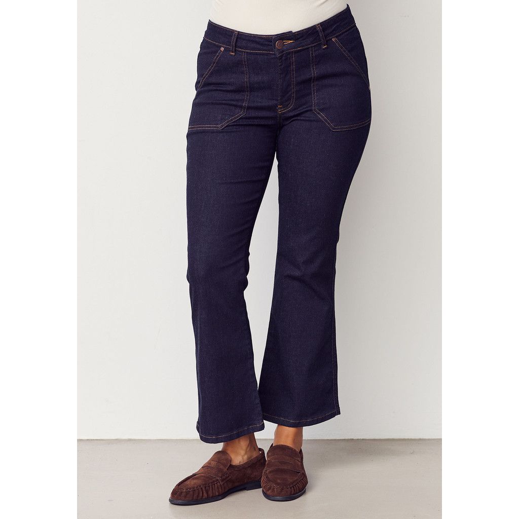 Como flare jeans unwashed blue I Say