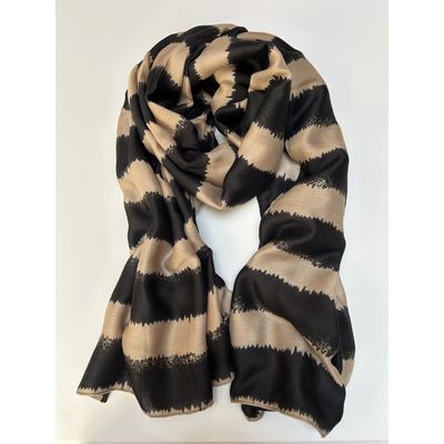 Tørklæde (Black) ThreeM