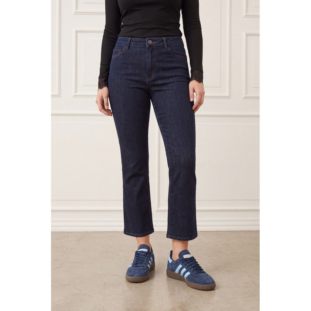 Carpi straight jeans dark wash I Say