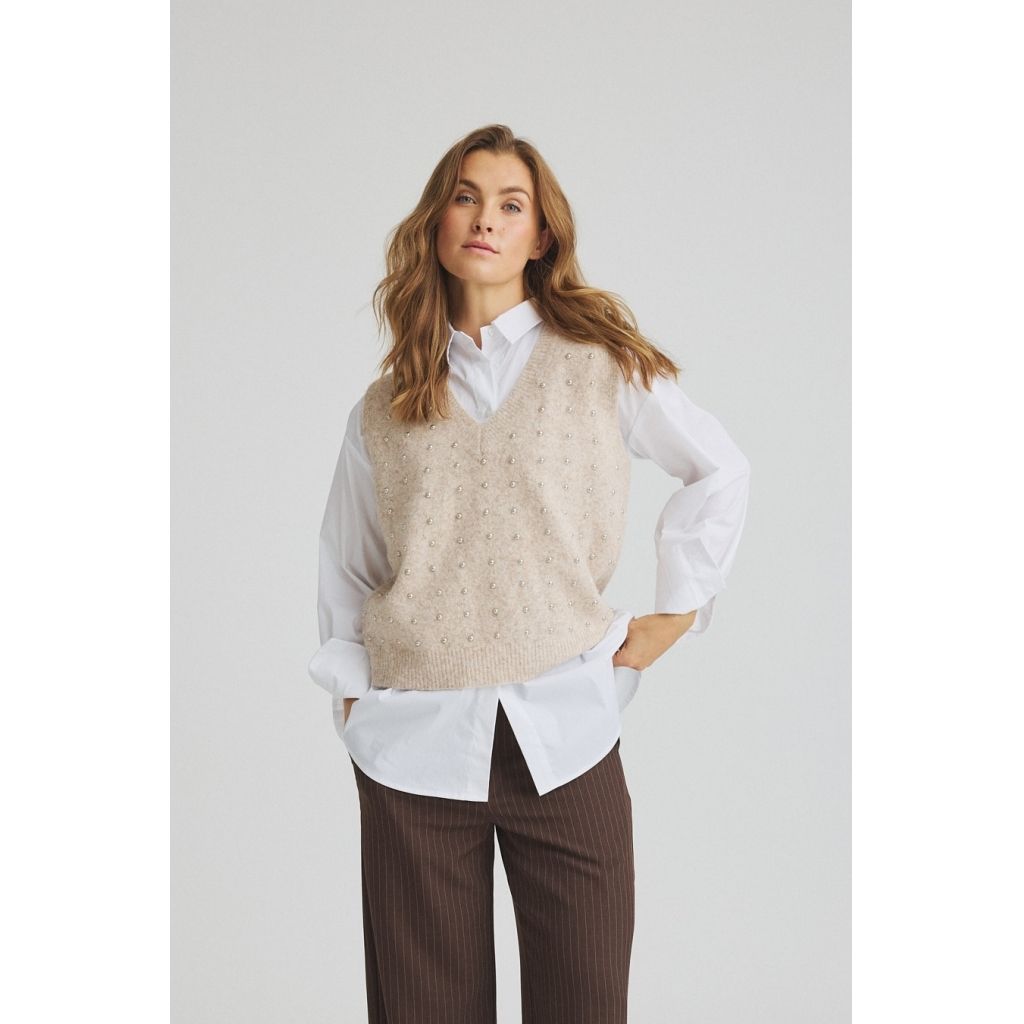 Zannie Knit Vest (Sesame) Luxzuz