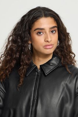 IHGirana Jacket (Black) ICHI