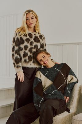 FQLippi-Cardigan (Oyster Grey Mel. W. Mole Mel.) Frequent