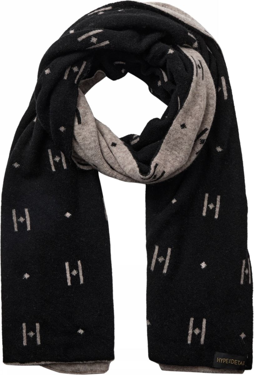 Scarf (Black) Hype The Detail