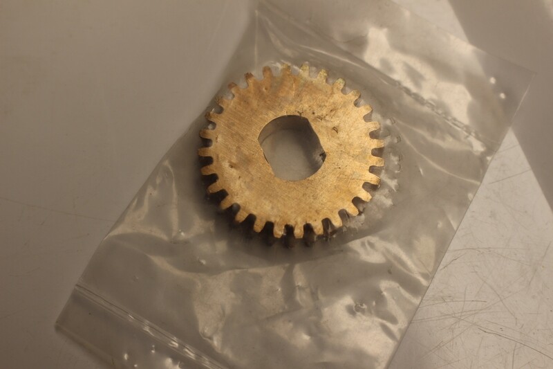 1961 1962 1963 1964 1965 1966 1967 Lincoln and Thunderbird Convertible Upper Back Panel Gear Drive FLAT GEAR