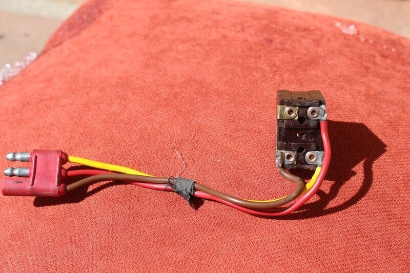 1961 1962 1963 1964 1965 1966 1967 1968 1969 Lincoln Continental 2-way seat switch RED PLUG- FRONT TILT - REBUILT EXCELLENT