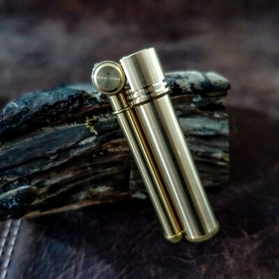 Douglass Field L Lighter, Brass