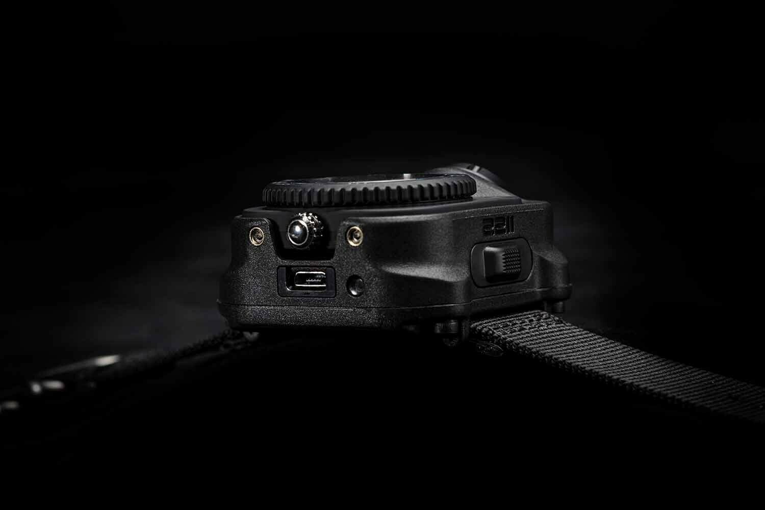 Surefire 2211® Signature Variable-Output Rechargeable LED WristLight  2211-B-BK-SF (Pre Order)