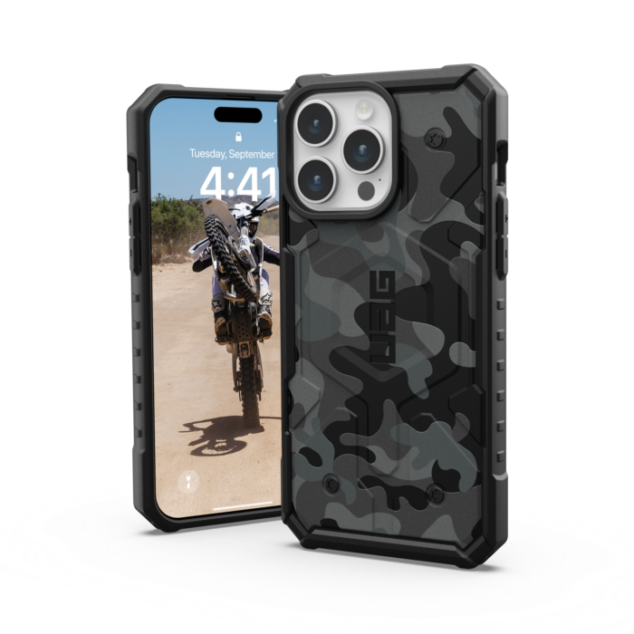 UAG Pathfinder SE Case For iPhone 15 Pro Max - Midnight Camo