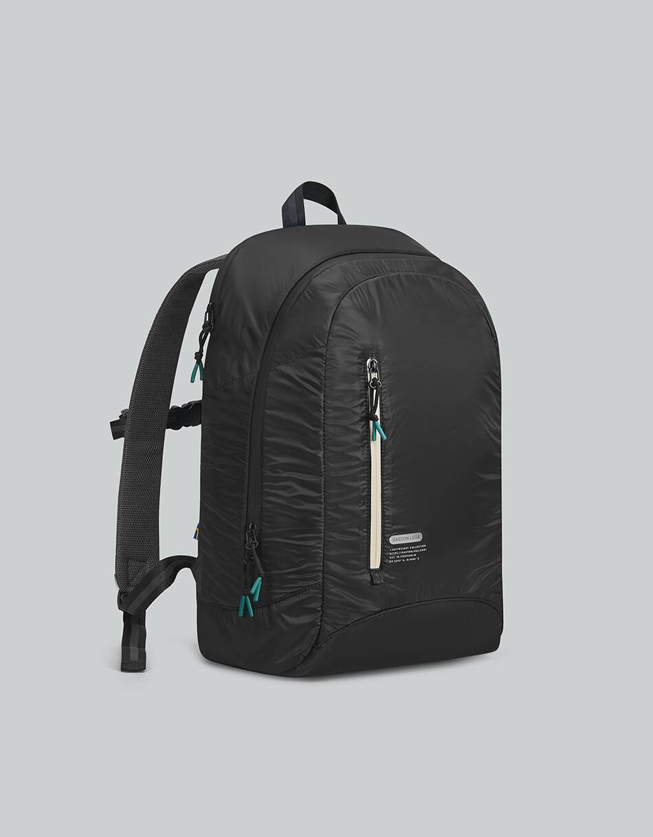 Gaston Luga Lightweight Backpack - Black