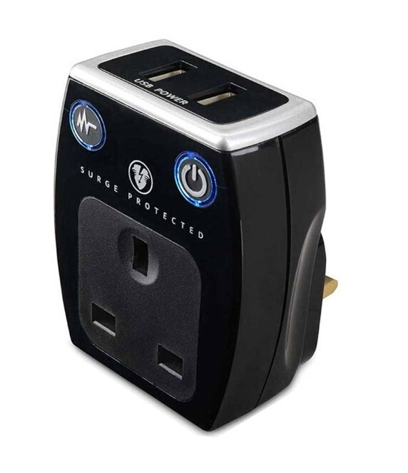 Masterplug Surge Protector 1 Gang 2 USB 3.1A Power Adaptor Gloss Black SRGAUSBPB3-MPA