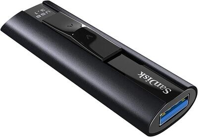 SanDisk 128GB Extreme PRO USB 3.2 Solid State Flash Drive SDCZ880-128G-G46
