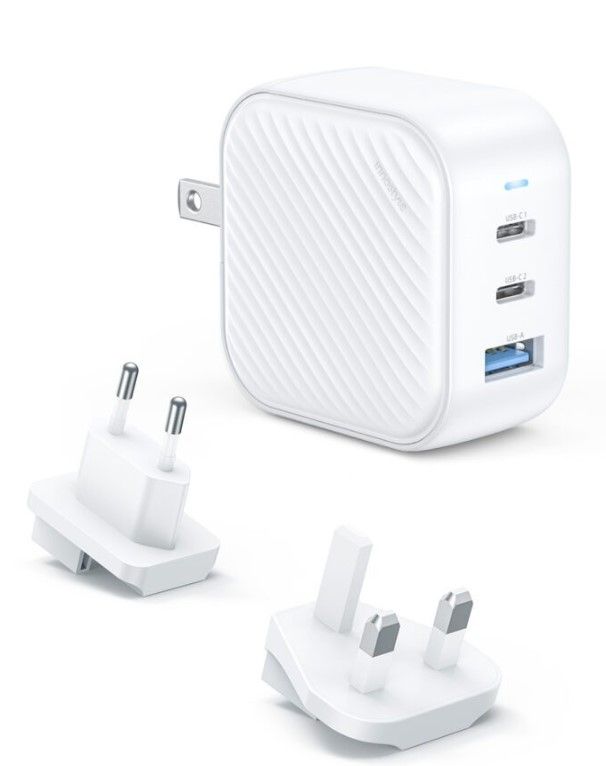 Innostyle MiniCube 65W 3-Port Charger